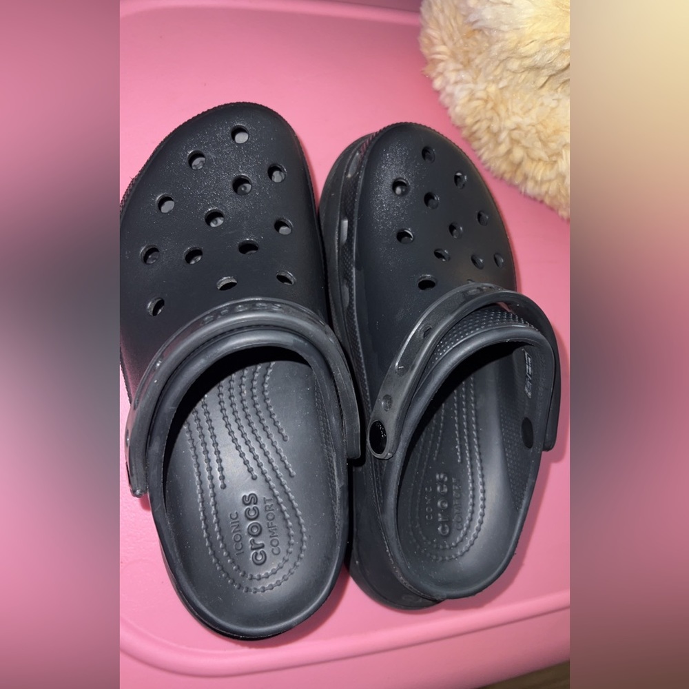 Women’s platform crocs